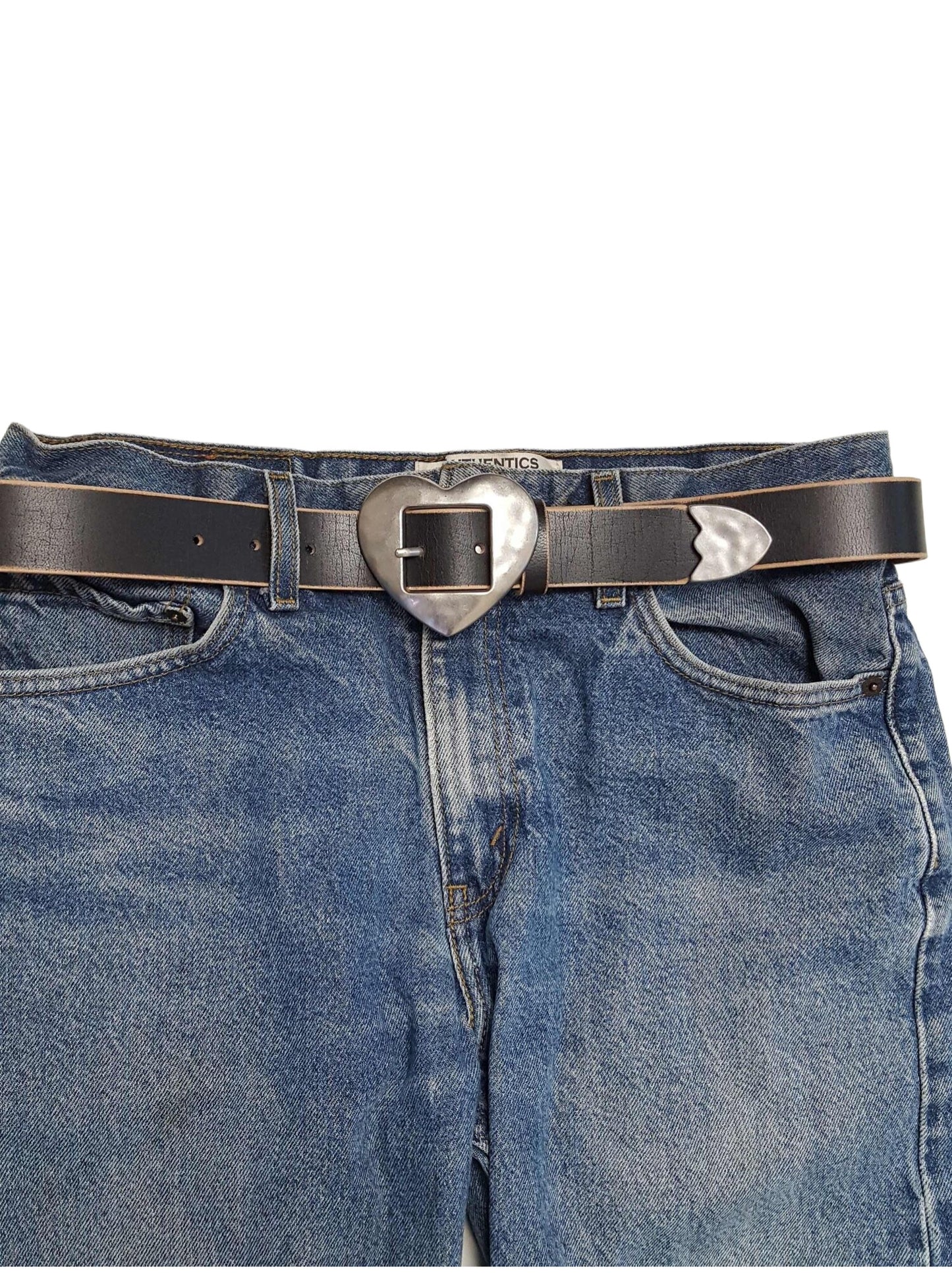 Buckle: Trending Vintage Heart Buckle and Tip