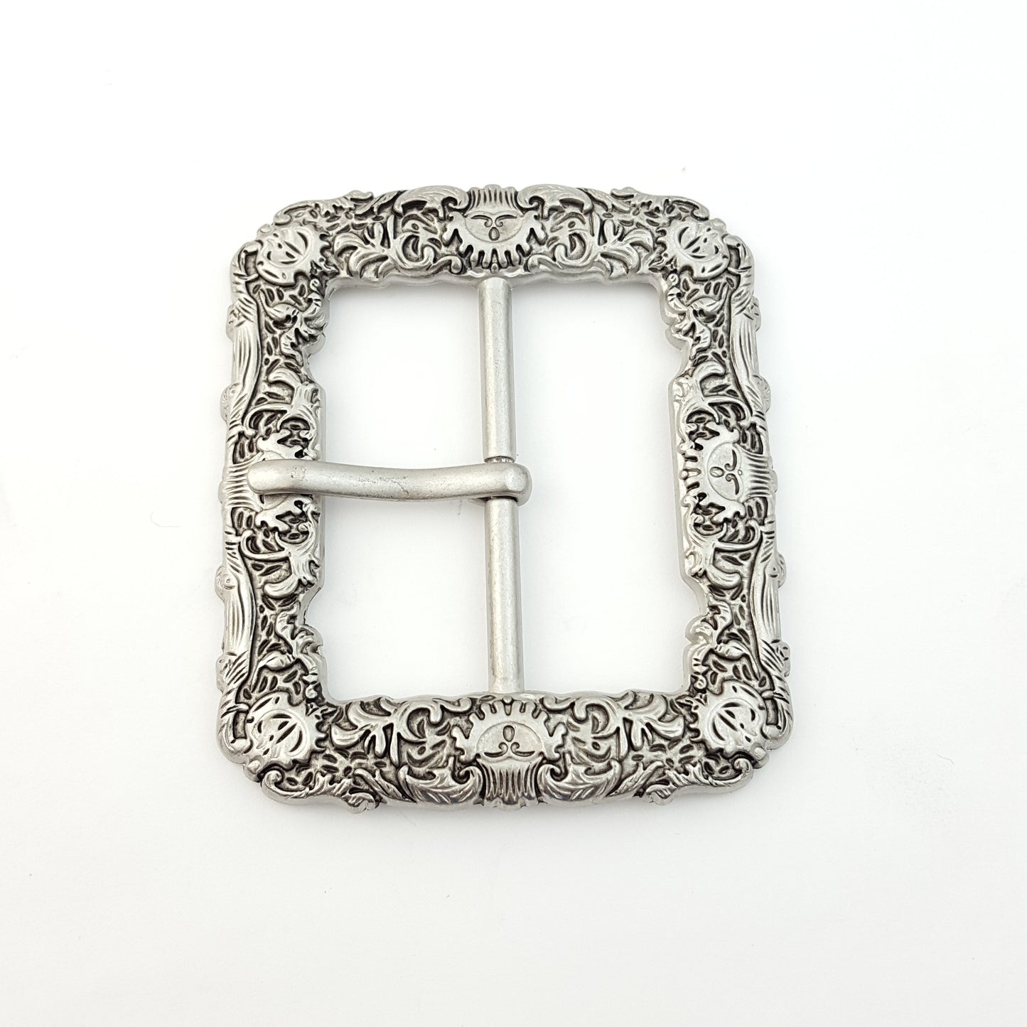 Buckle : Floral-Etched Buckle