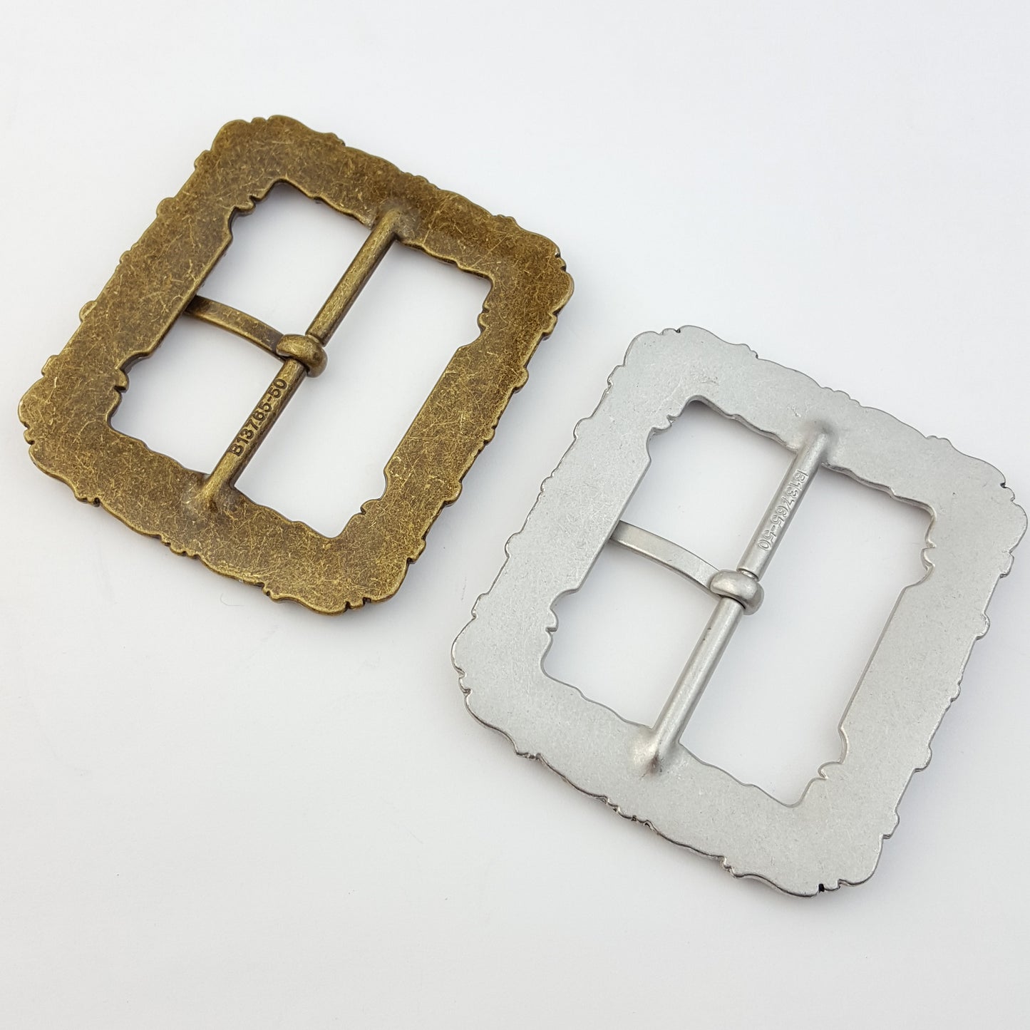 Buckle : Floral-Etched Buckle