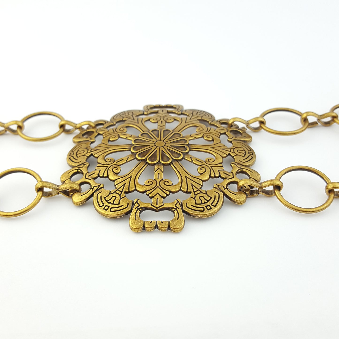Buckle-Size Gold Chain Belt