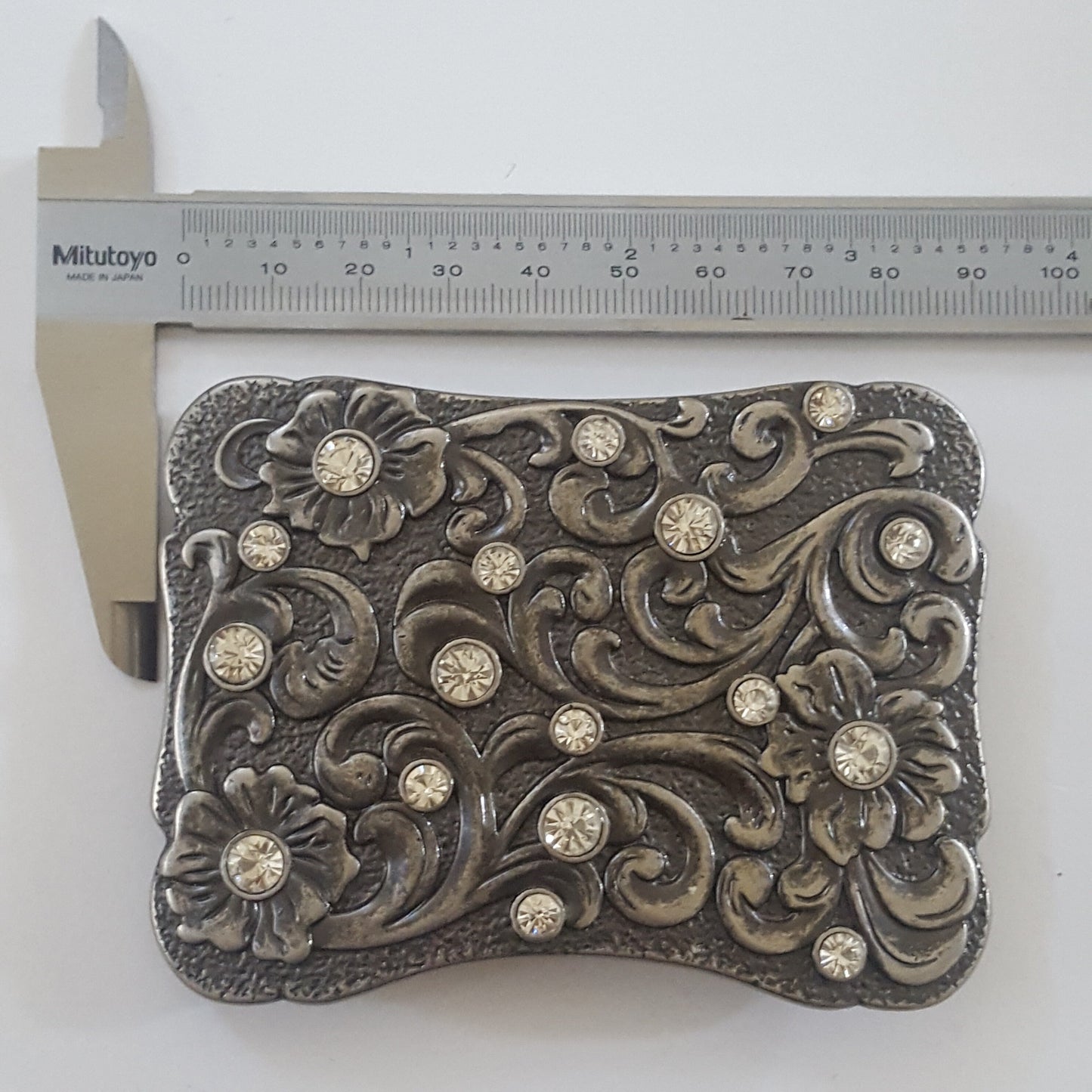 Buckle Sale: Western Crystal Buckle with Floral Pattern