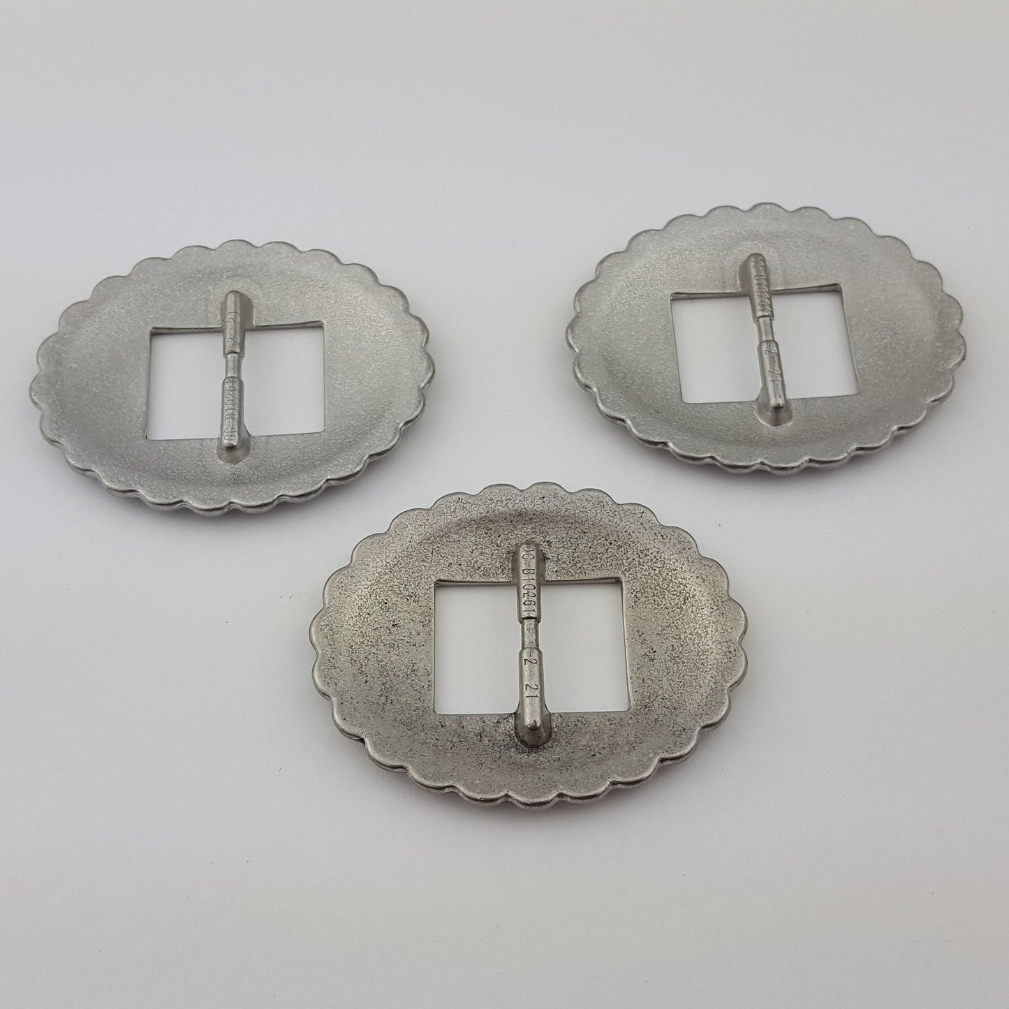 Concho: Pack of 4 pieces of Western oval sliding concho for 0.75" width belt
