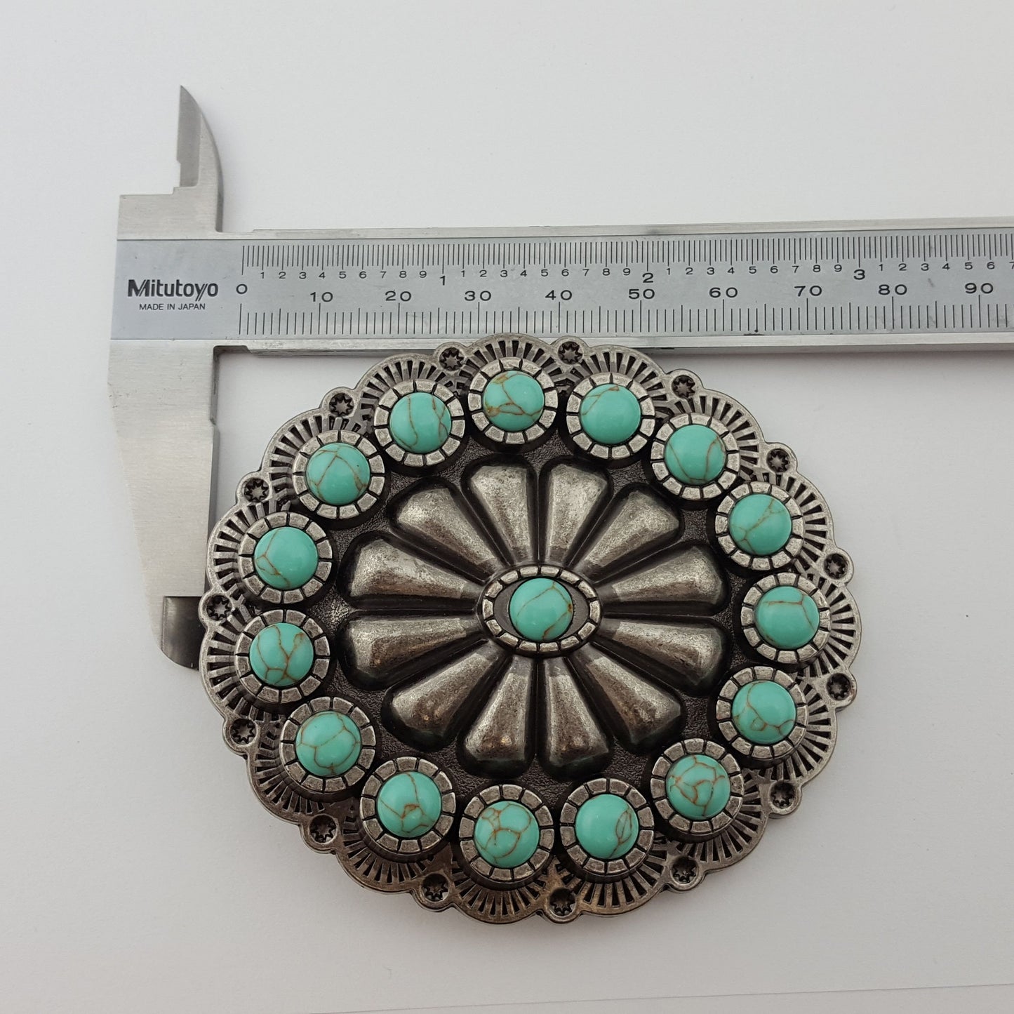 Buckle: Oval Western Turquoise Stone Belt Buckle