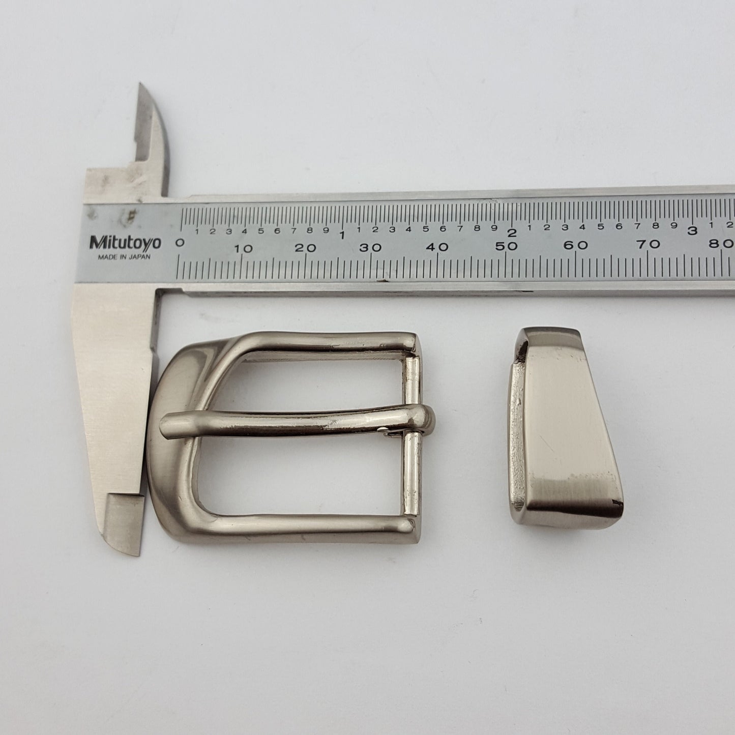 Buckle: Lady Silver Buckle and Loop set for Skinny Belt