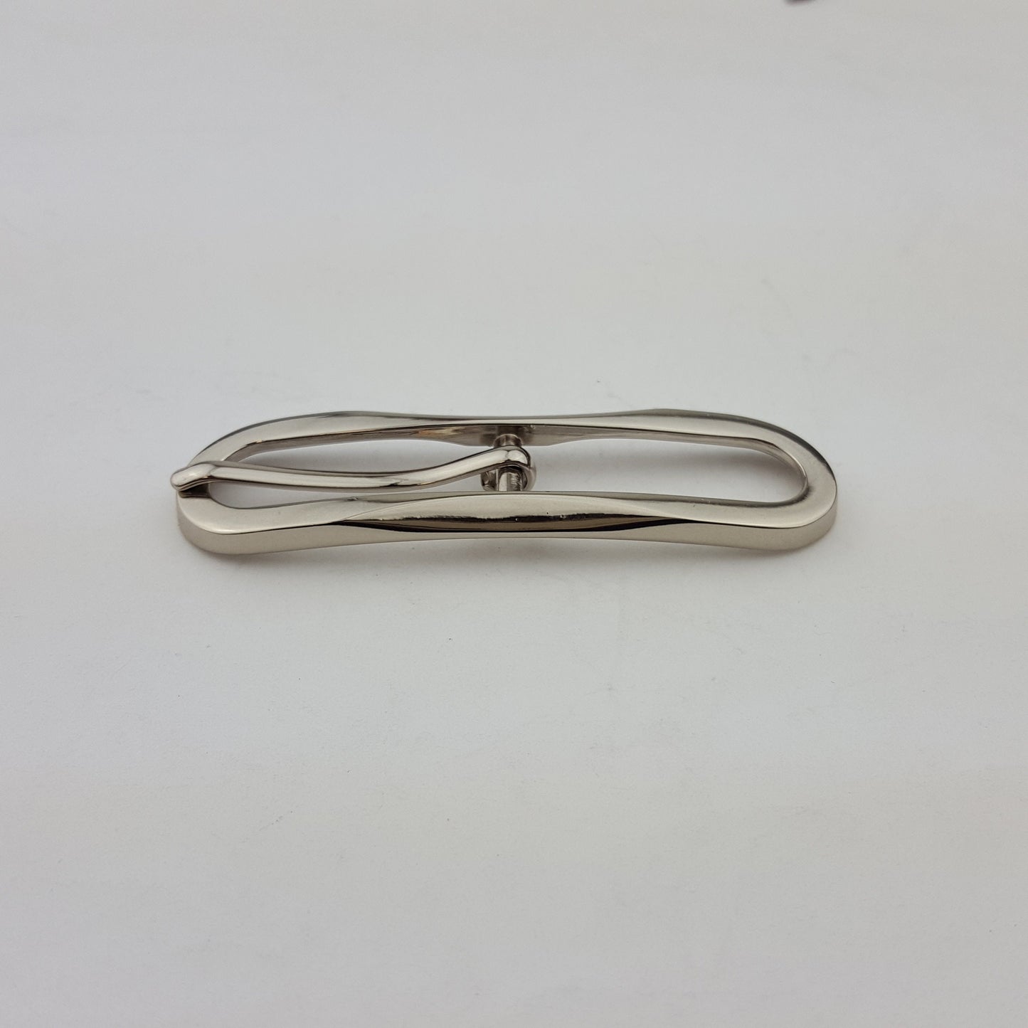Buckle: Skinny Belt Buckle in Shiny silver finish