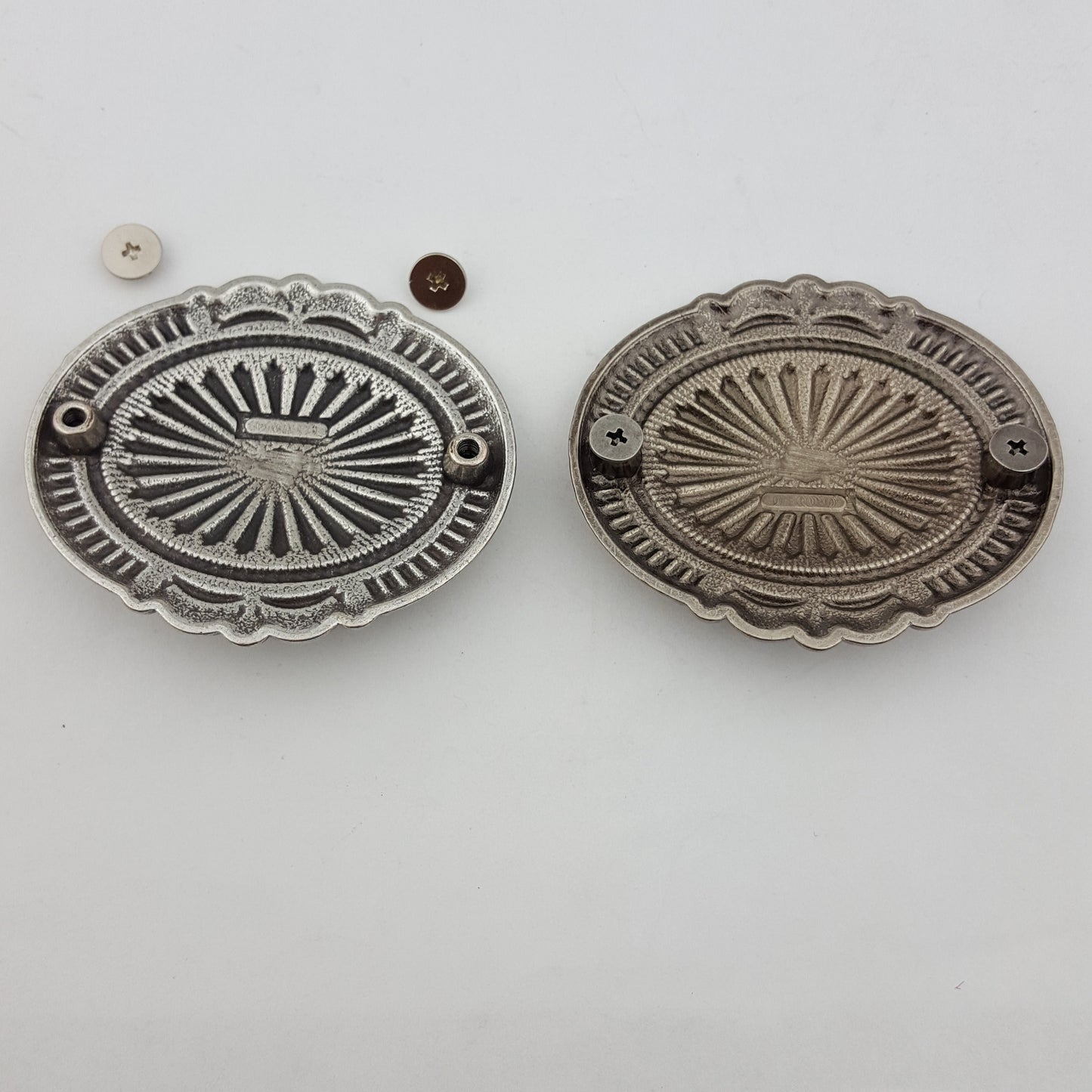 Concho: Pack of 2 pieces of trendy oval western conchos with stone