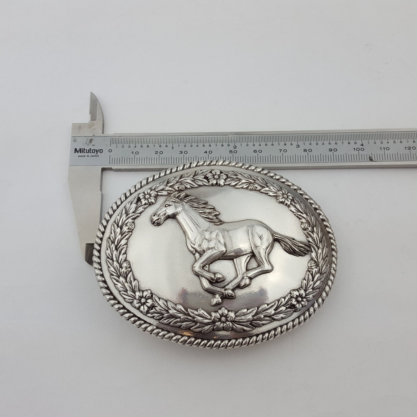 Buckle: Western Oval Belt Buckle with Galloping Horse Design