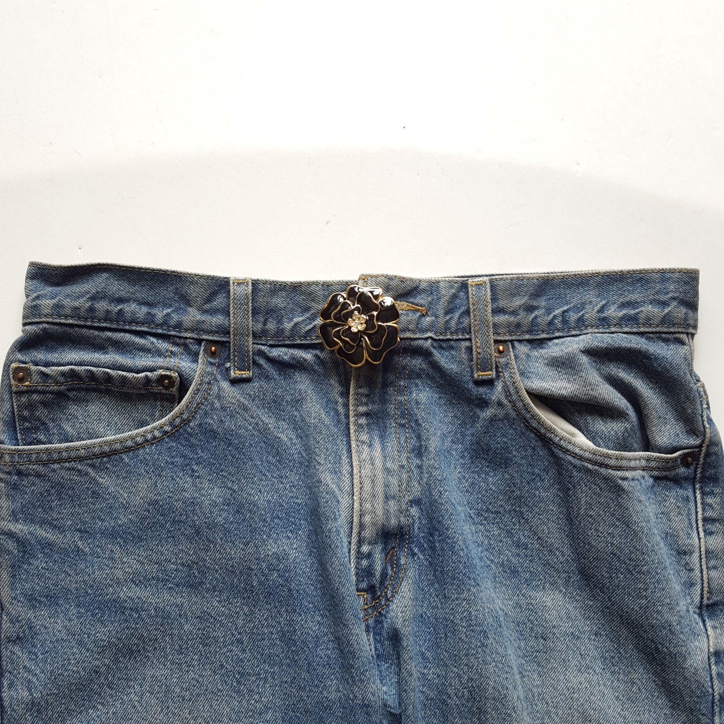 Buckle sale: Small Camellia Belt Buckle with Gold Trim