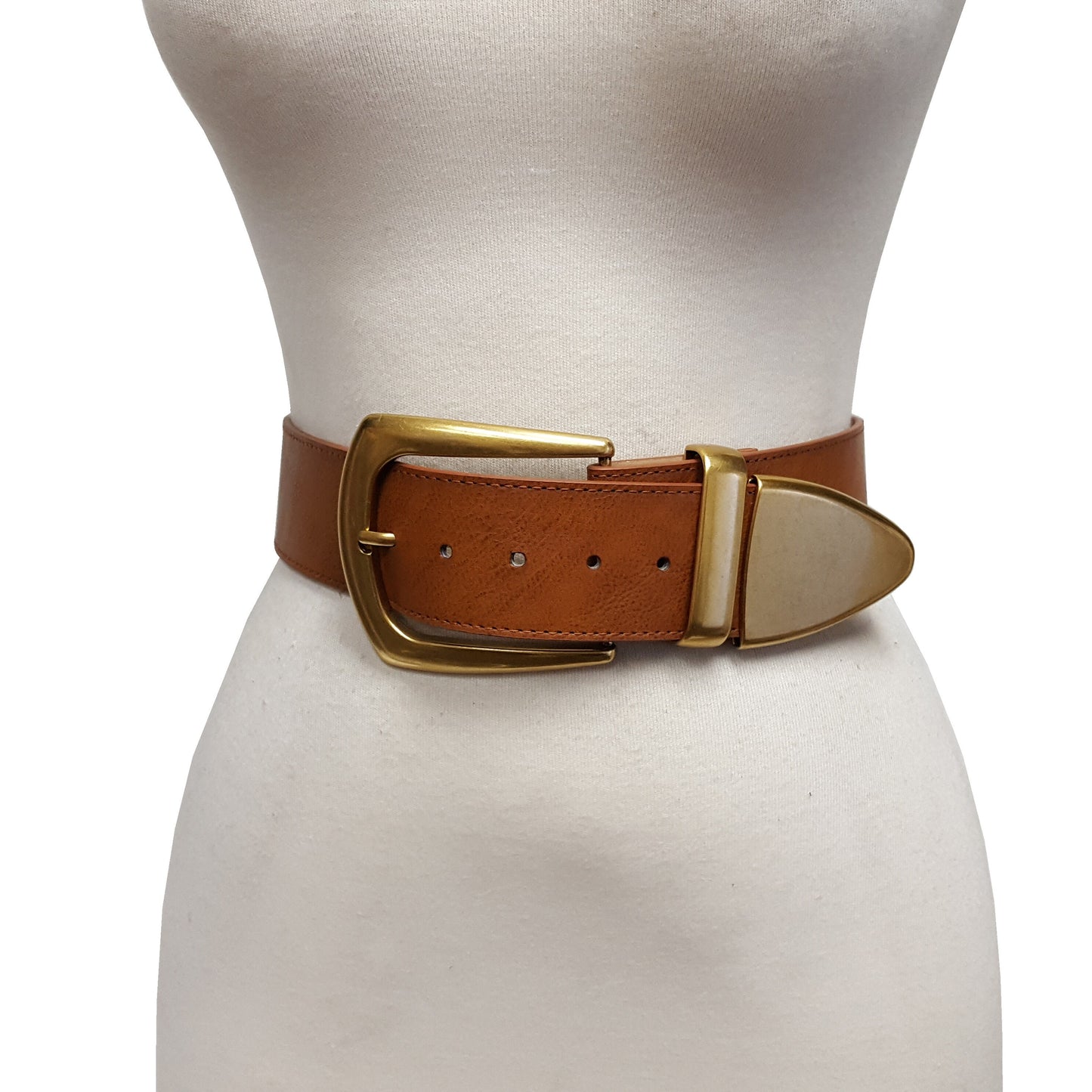 Belt: Wide width belt with Western Statement Buckle Loop Tip set