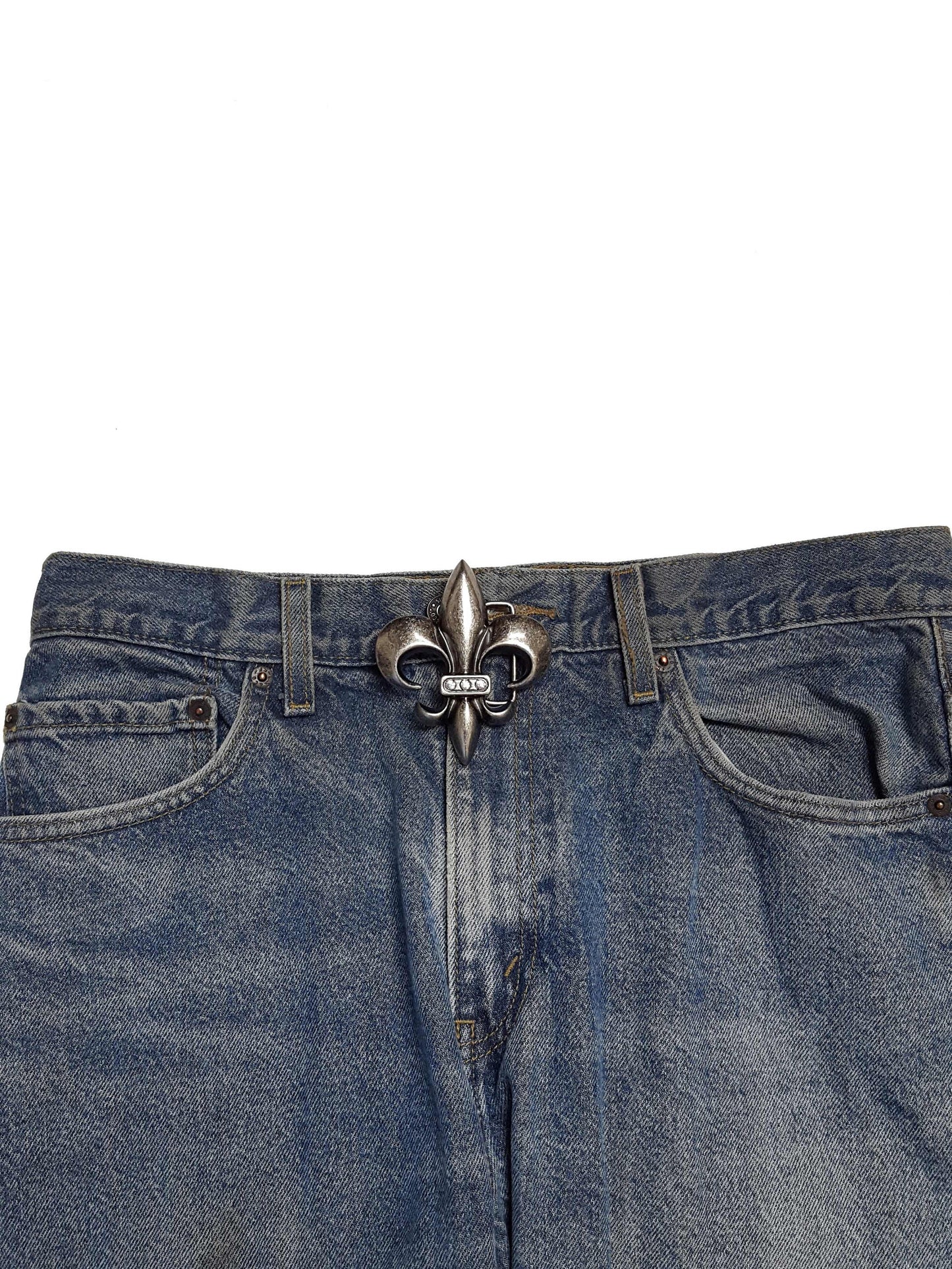 Buckle Sale: Dark Silver Fleur De Lis Belt Buckle