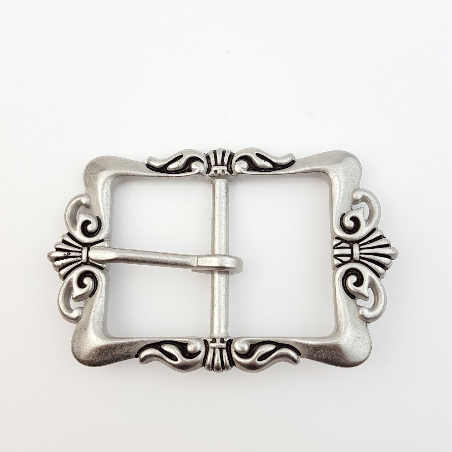 Buckle: Gotlic style Center bar Buckle
