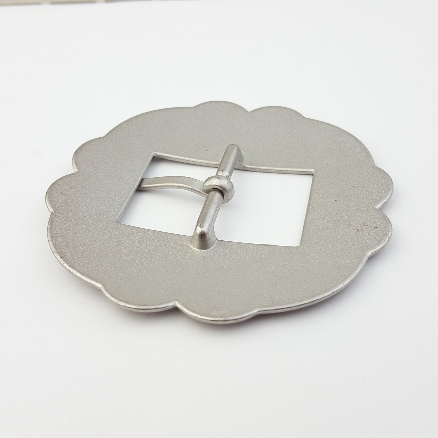 Buckle: Western Style Floral Shape Buckle
