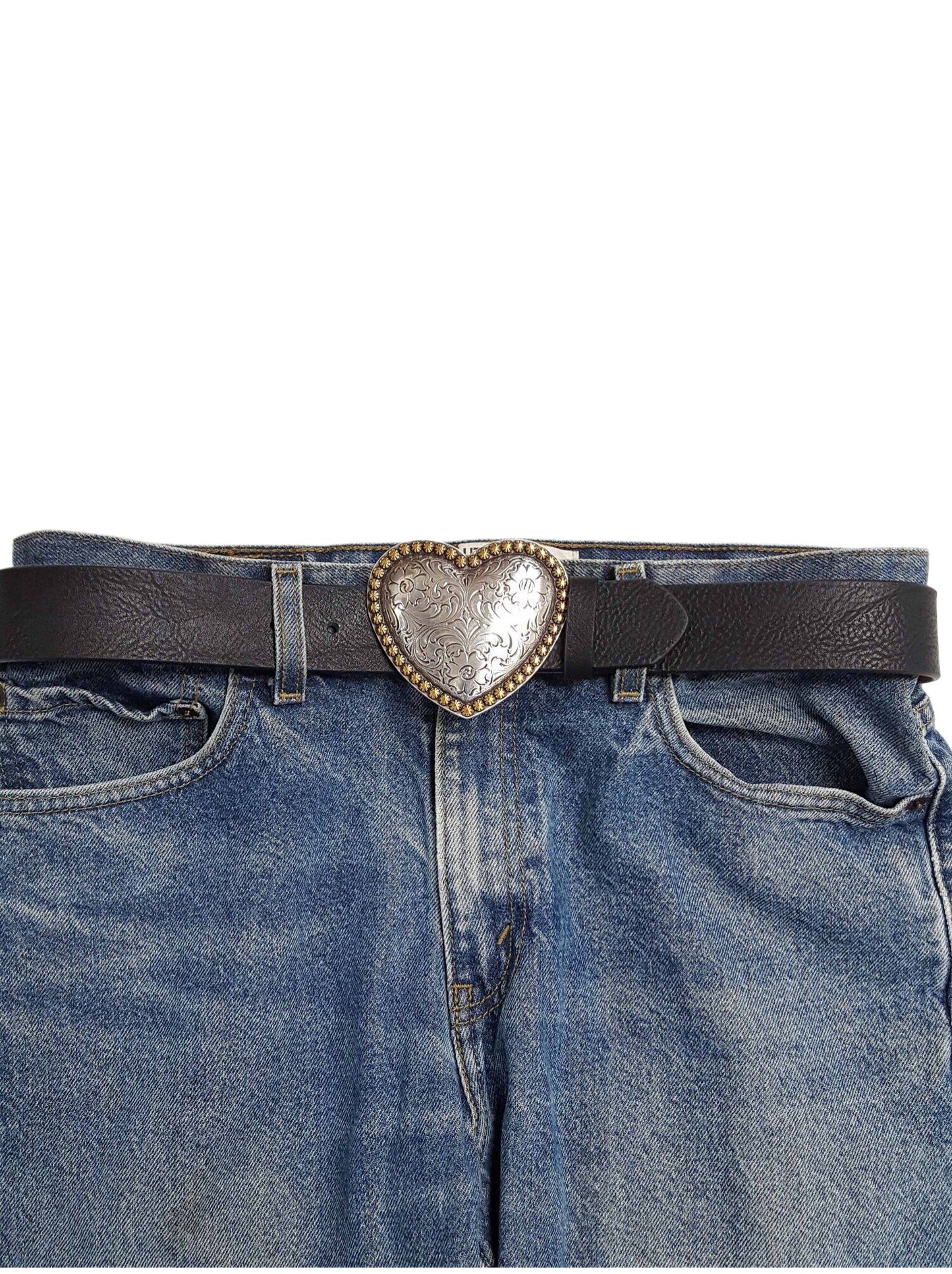 Buckle: Western Statement Heart Buckle