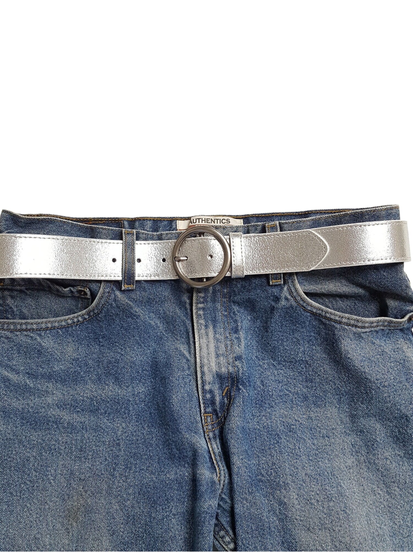 Belt: Genuine Metallic Leather belt w. Round Buckle
