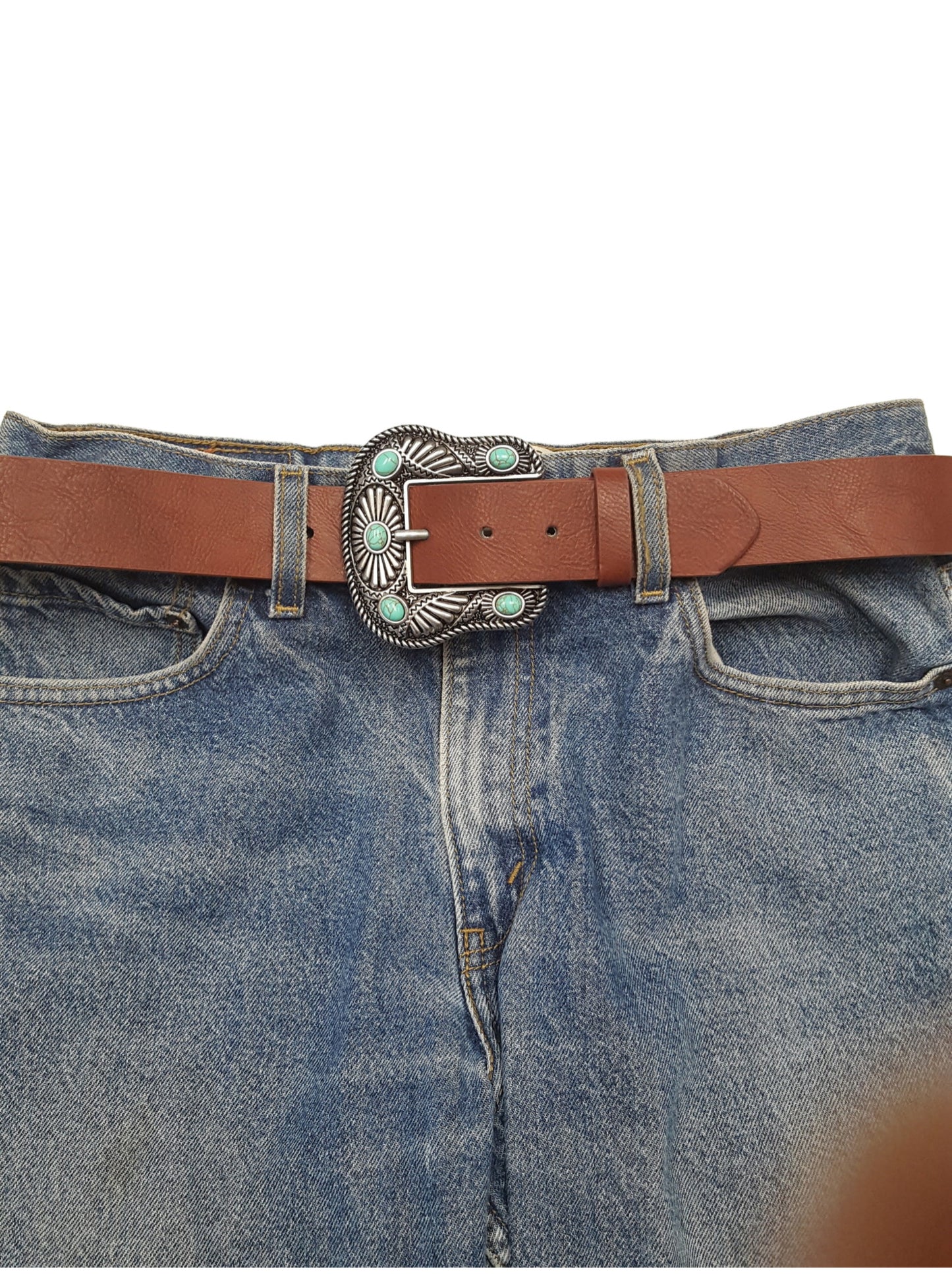 Belt: Western-Inspired Buckle Belt w. stones