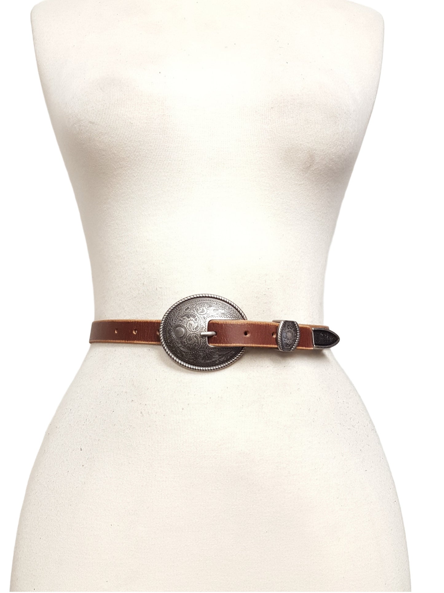 Belt: Vintage Skinny Leather Belt w. antique silver floral buckle