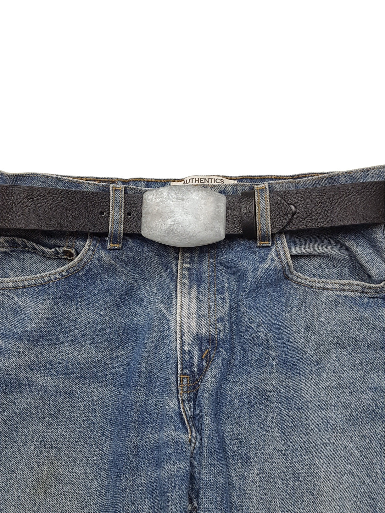 Buckle: Raw Iron Metal Plaque Buckle