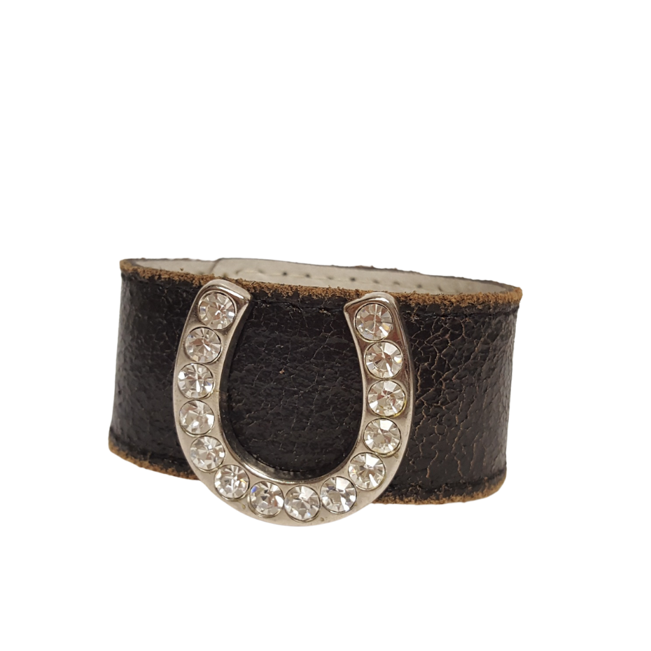 Bracelet: Vintage Distressed Leather Band w. Horse shoe Concho