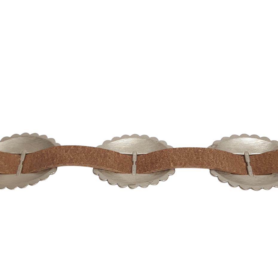 Concho: Western Oval Scalloped Edge Concho