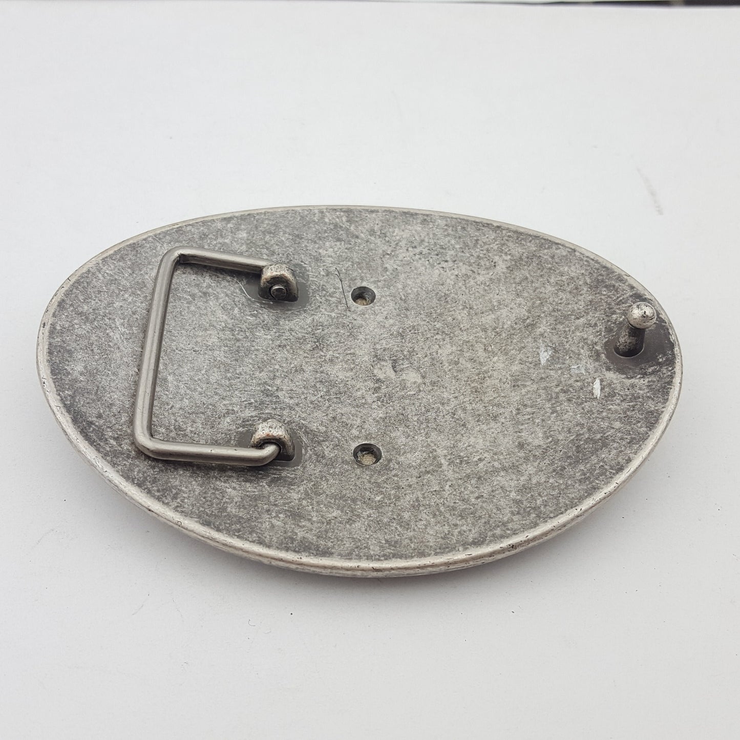 Buckle: Vintage Silver oval buckle with Leopard and Fleur De Lis