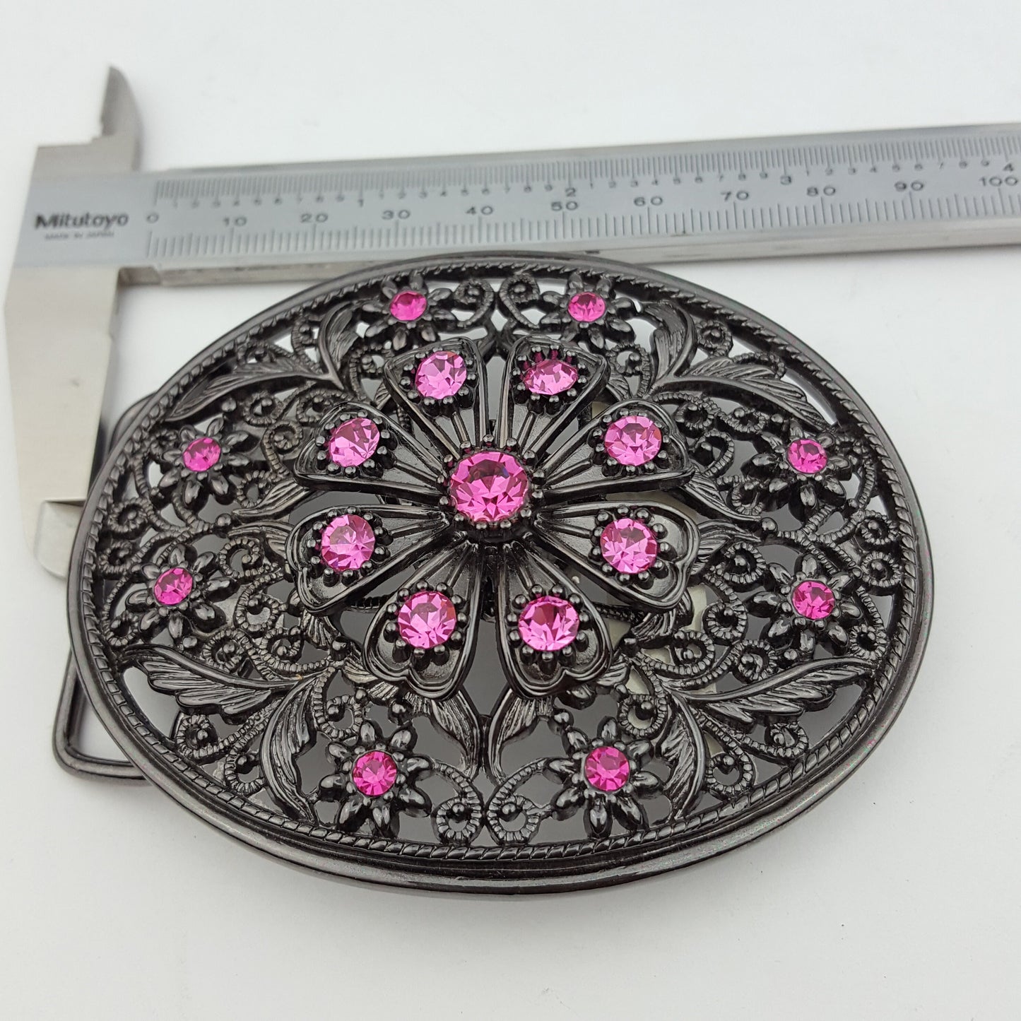 Buckle: Oval Flower Pattern Crystal  Belt Buckle
