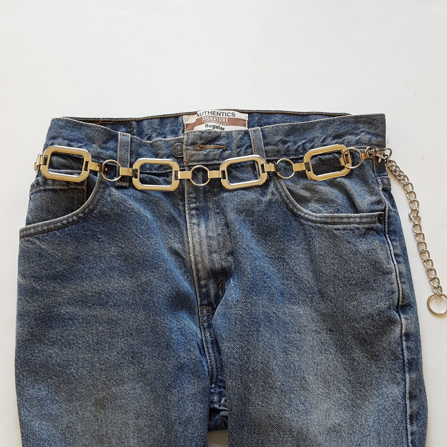 Chain Belt: Trendy Silver Rectangular Shaped Chain Belt
