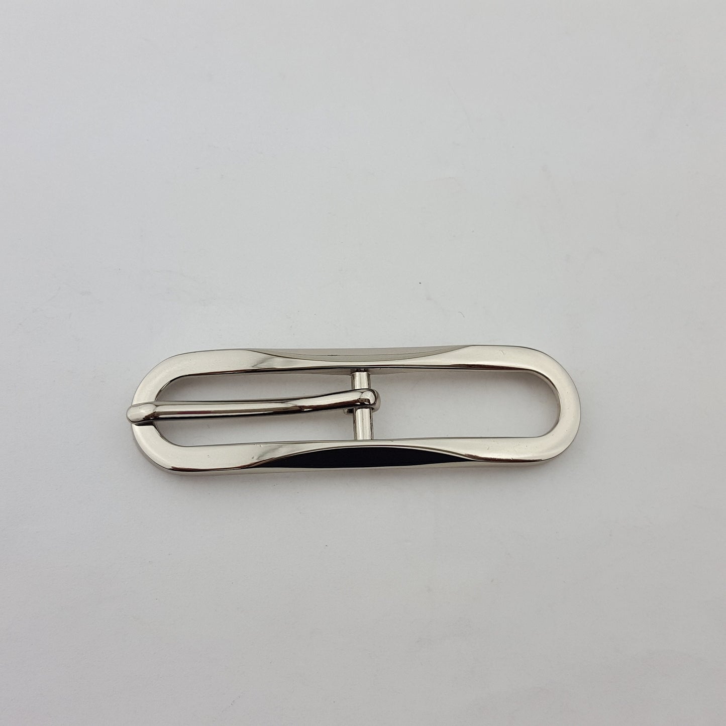 Buckle: Skinny Belt Buckle in Shiny silver finish