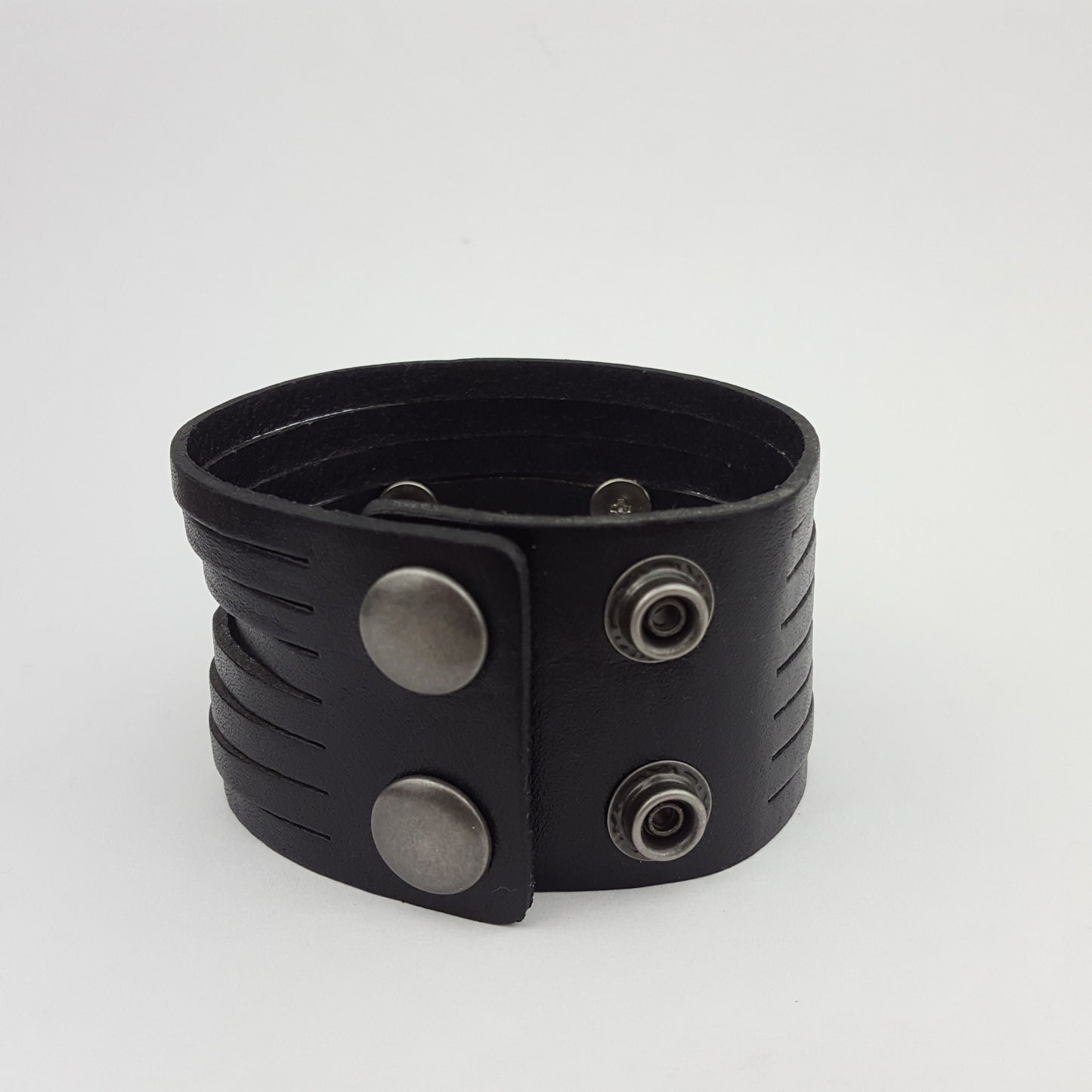 Bracelet: Genuine Leather Cuff with Silver Concho