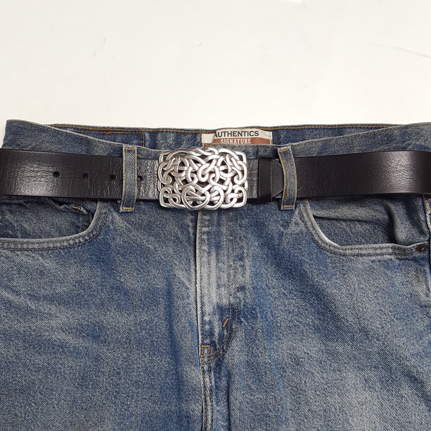 Belt: Genuine Leather Belt Strap w. Western Silver Heart Knotted Buckle