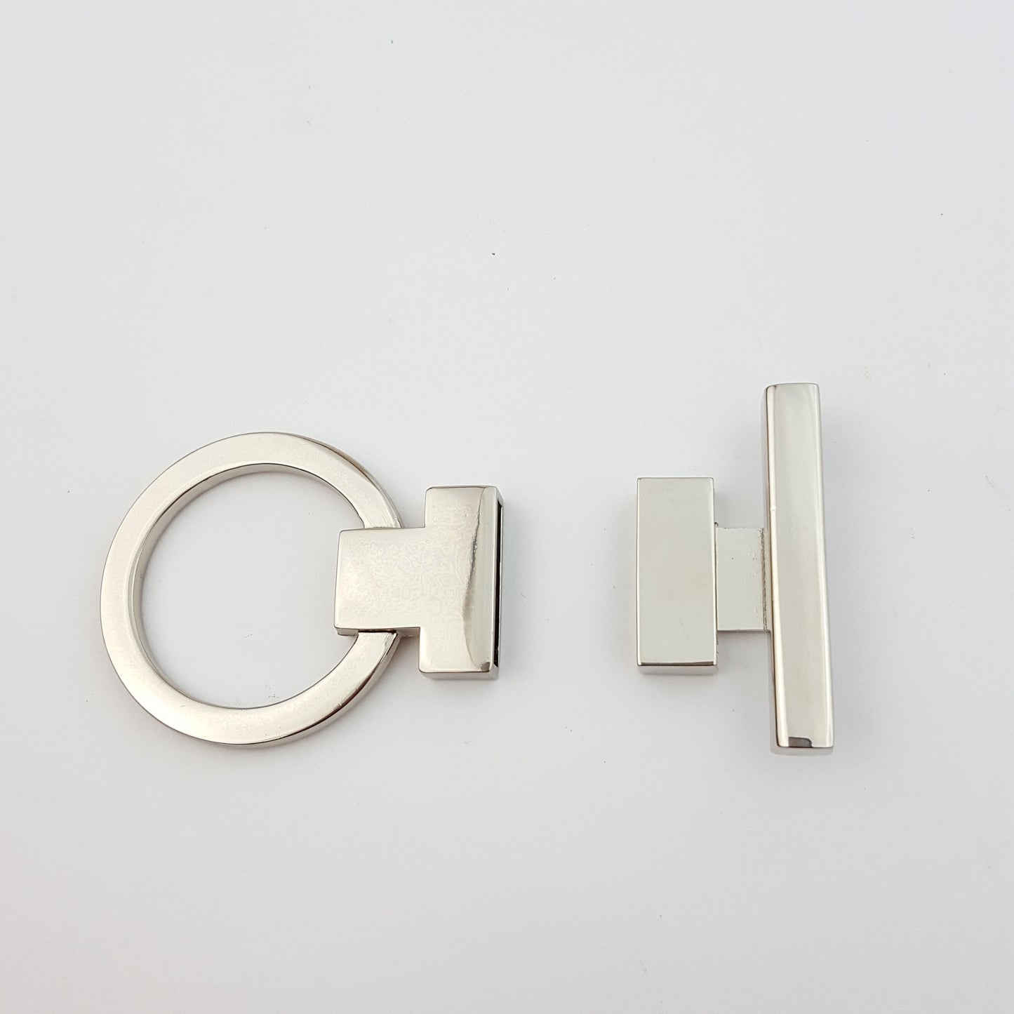 Buckle Sale: Shiny Silver Ring and Bar Closure set