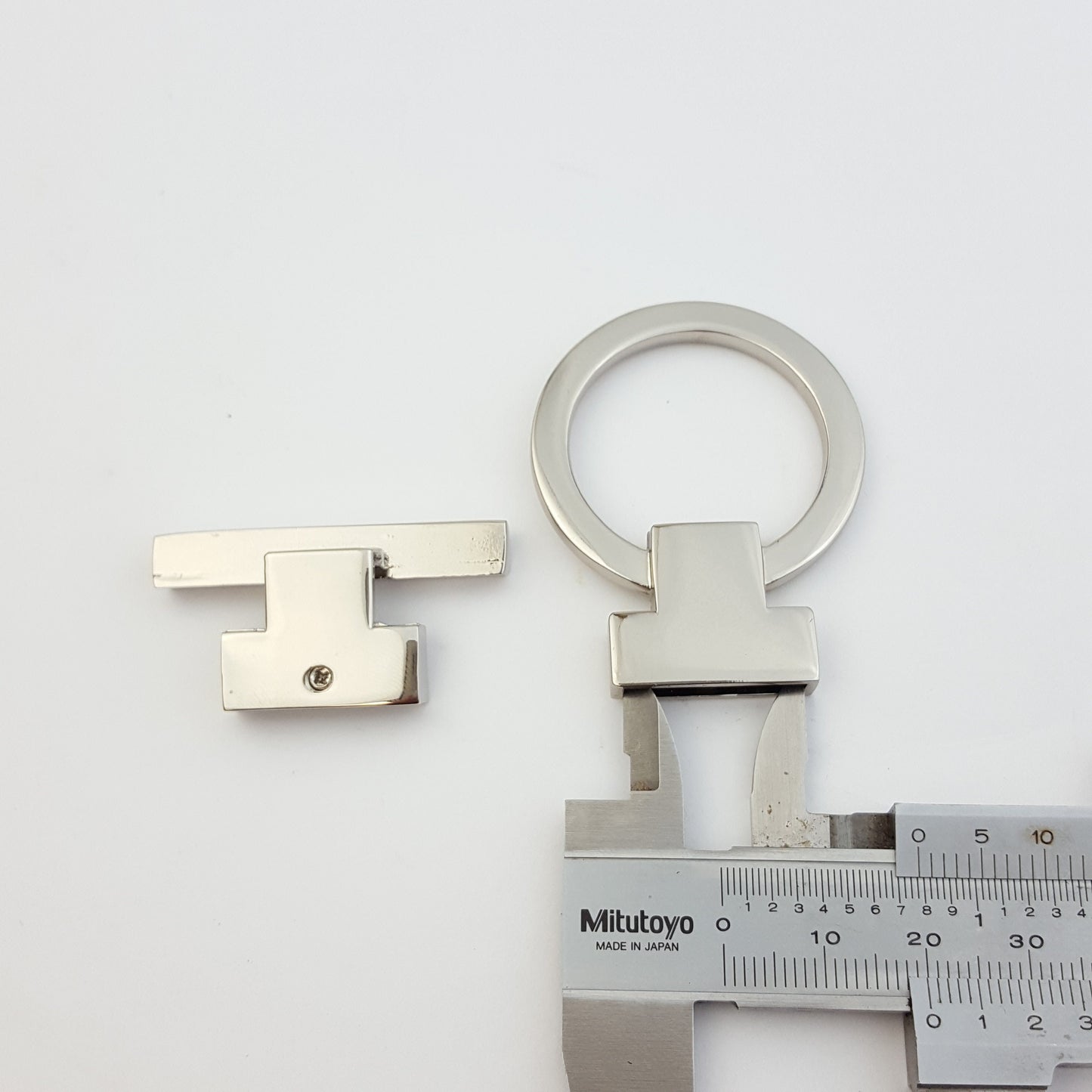 Buckle Sale: Shiny Silver Ring and Bar Closure set