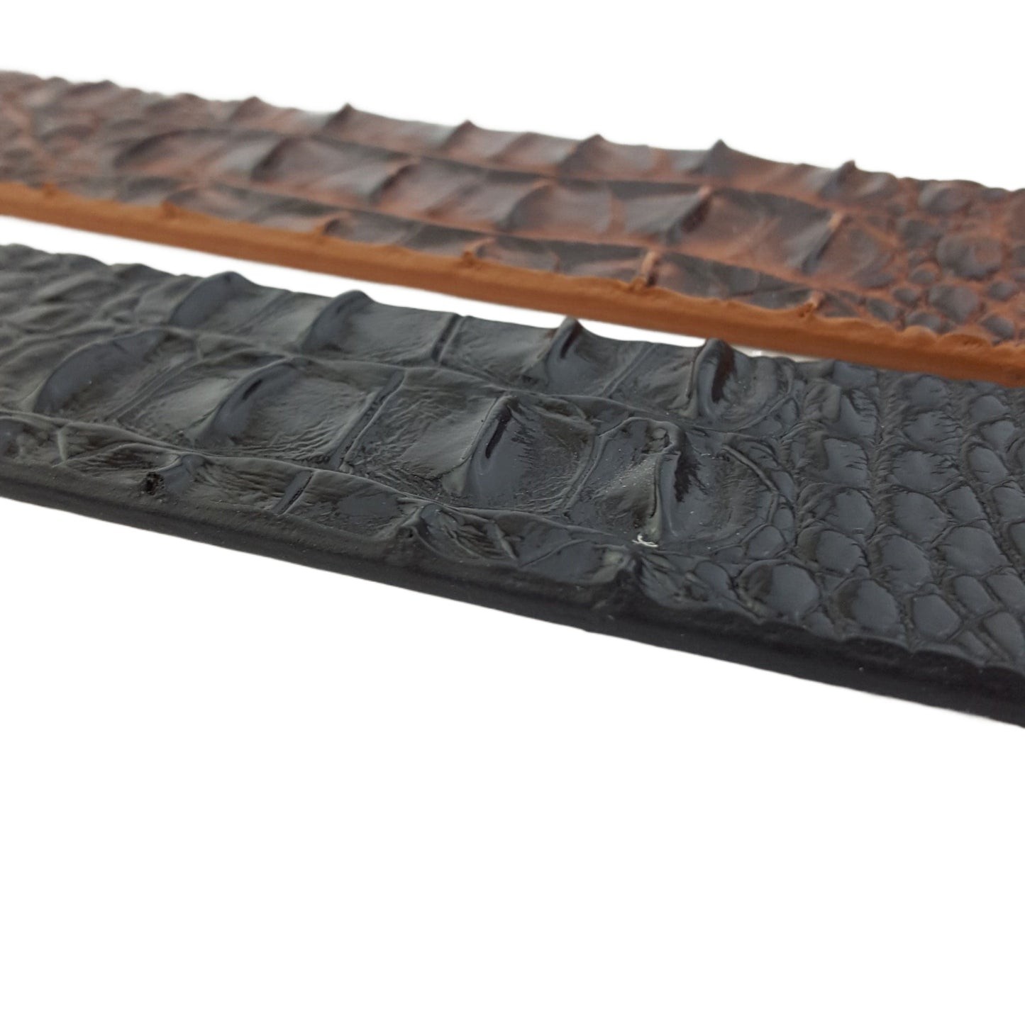 Belt: Western Alligator Embossed Belt w. Western Buckle